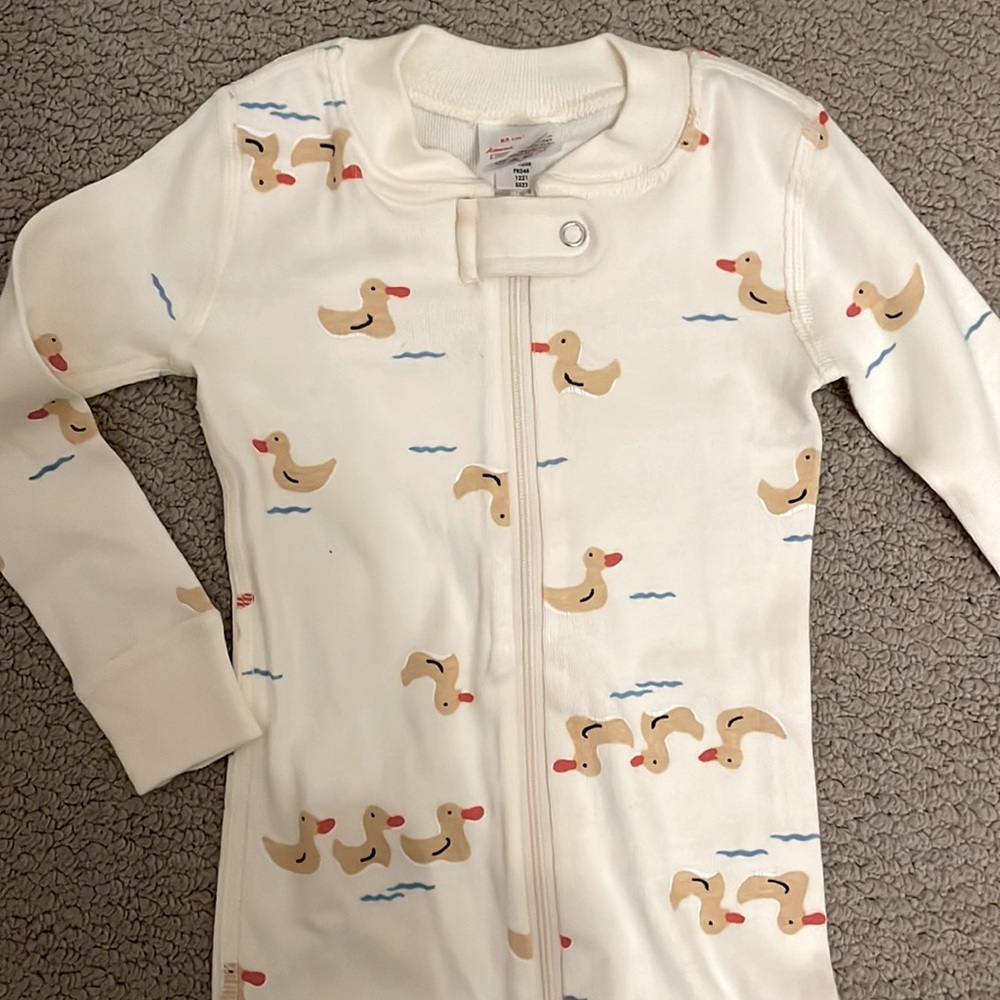 Hanna Andersson zip-up pajamas with ducks